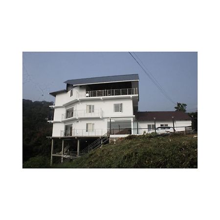 Blossom Valley Cottage Munnar Bagian luar foto
